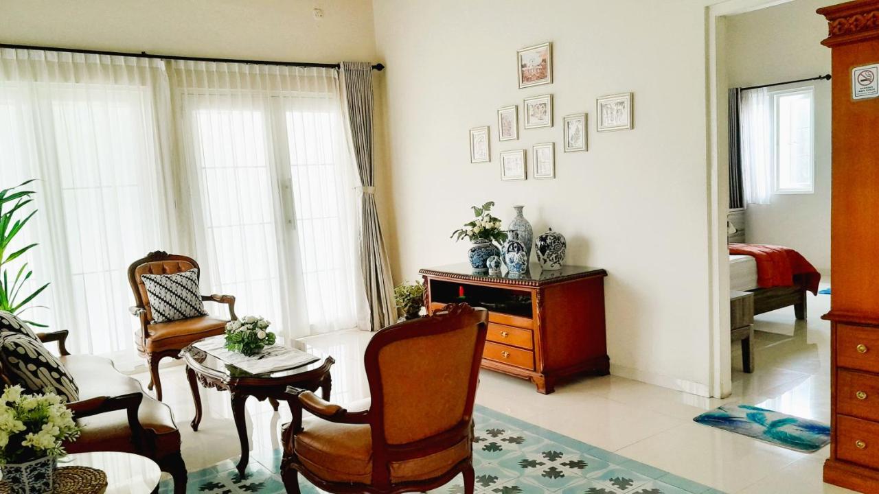 Surokarsan 9 House Yogyakarta酒店 外观 照片